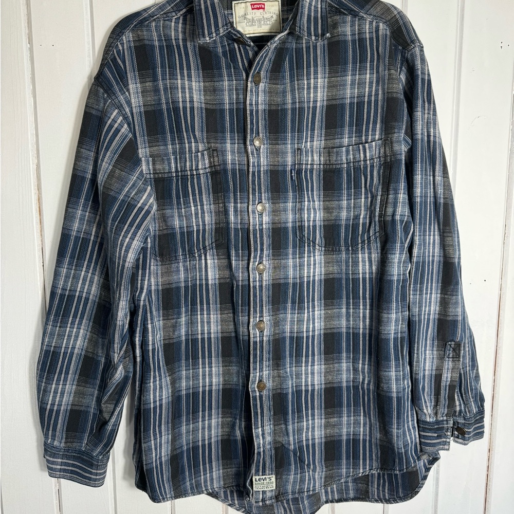 Levi's Blue Plaid Button-Up Shirt